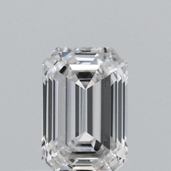 Emerald Lab-Grown Diamond image