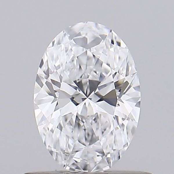 Oval Lab-Grown Diamond image