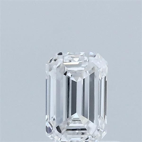 Emerald Lab-Grown Diamond image