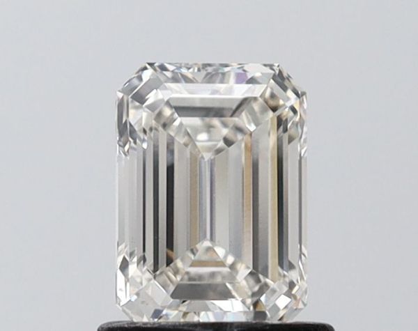 Emerald Lab-Grown Diamond image