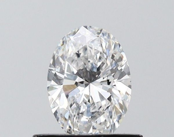 Oval Lab-Grown Diamond image