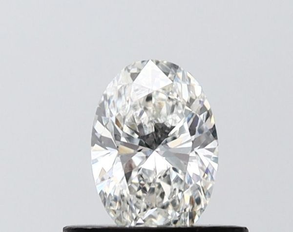 Oval Lab-Grown Diamond image