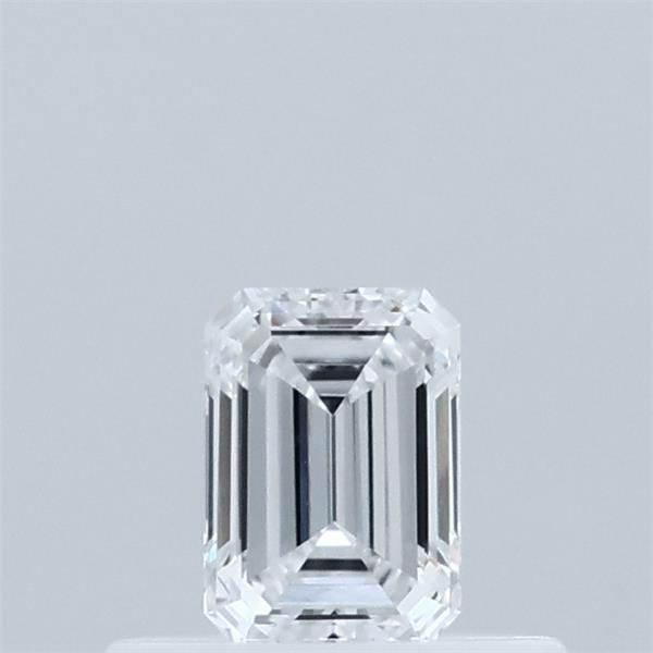 Emerald Lab-Grown Diamond image