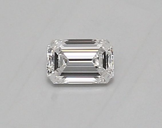 Emerald Lab-Grown Diamond image