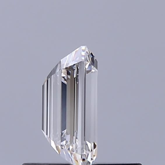 Emerald Lab-Grown Diamond image