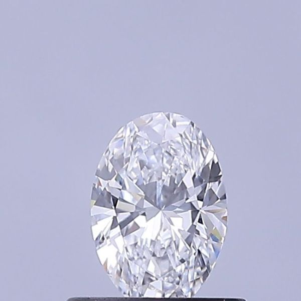 Oval Lab-Grown Diamond image