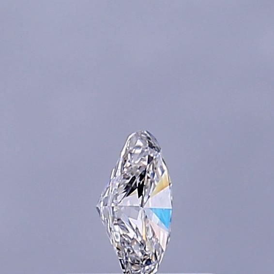 Oval Lab-Grown Diamond image