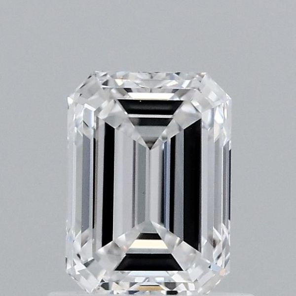 Emerald Lab-Grown Diamond image
