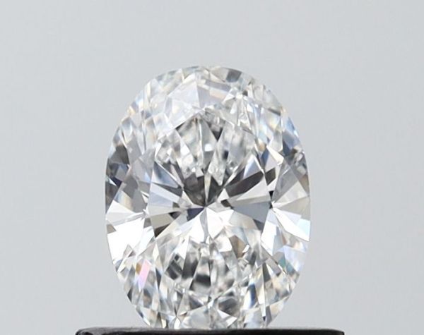 Oval Lab-Grown Diamond image