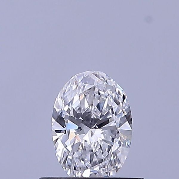 Oval Lab-Grown Diamond image
