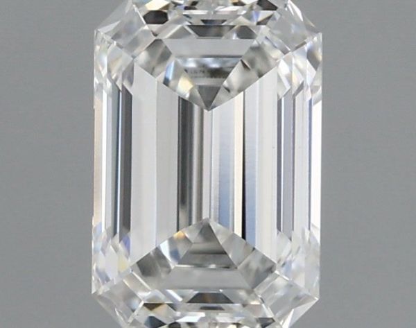 Emerald Lab-Grown Diamond image