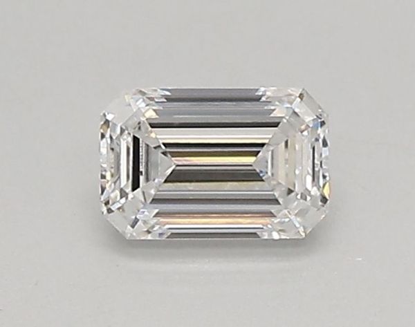 Emerald Lab-Grown Diamond image