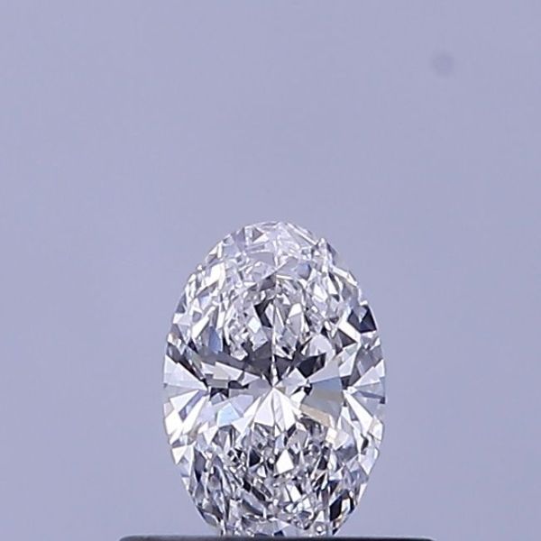 Oval Lab-Grown Diamond image
