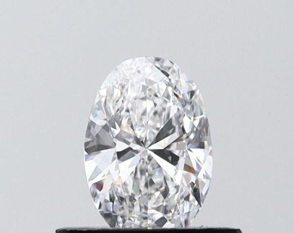Oval Lab-Grown Diamond image