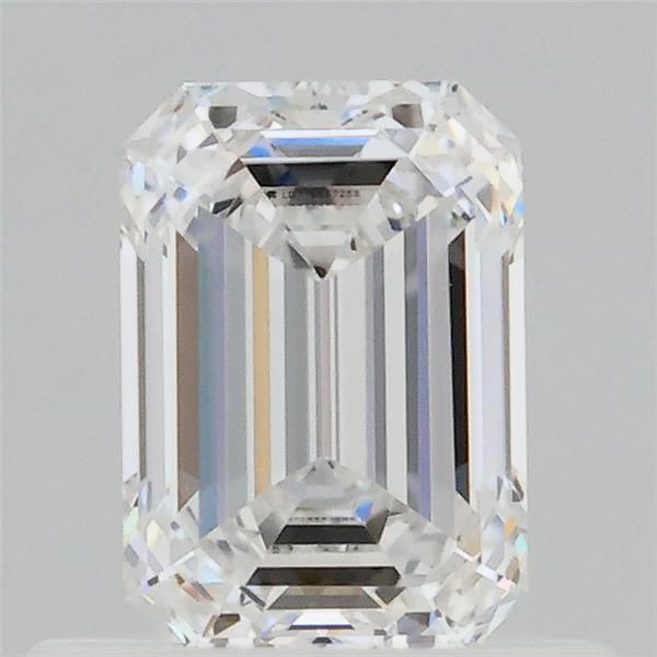 Emerald Lab-Grown Diamond image