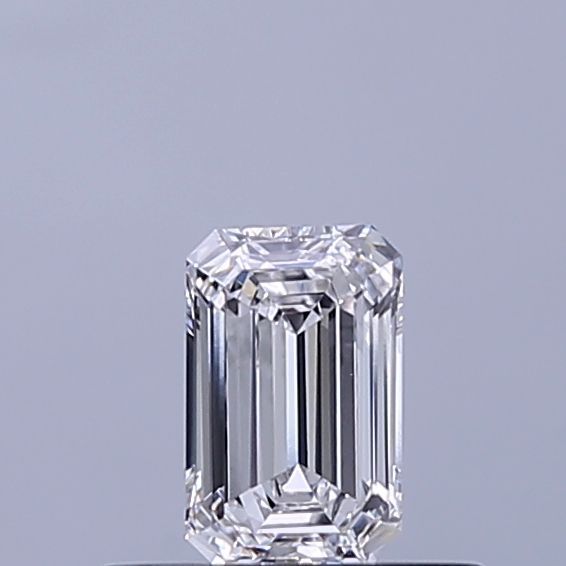 Emerald Lab-Grown Diamond image