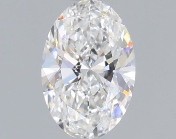 Oval Lab-Grown Diamond image