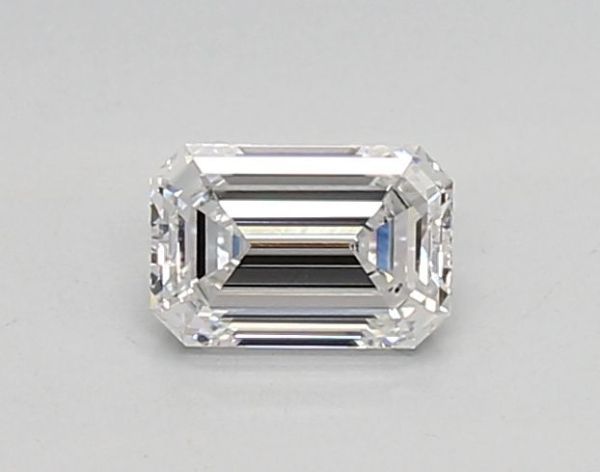 Emerald Lab-Grown Diamond image