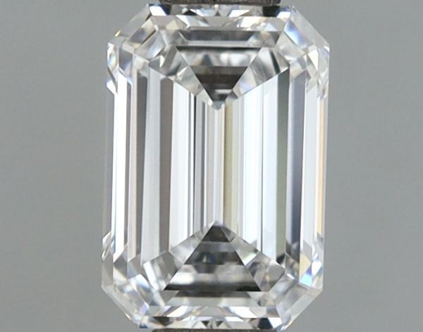 Emerald Lab-Grown Diamond image
