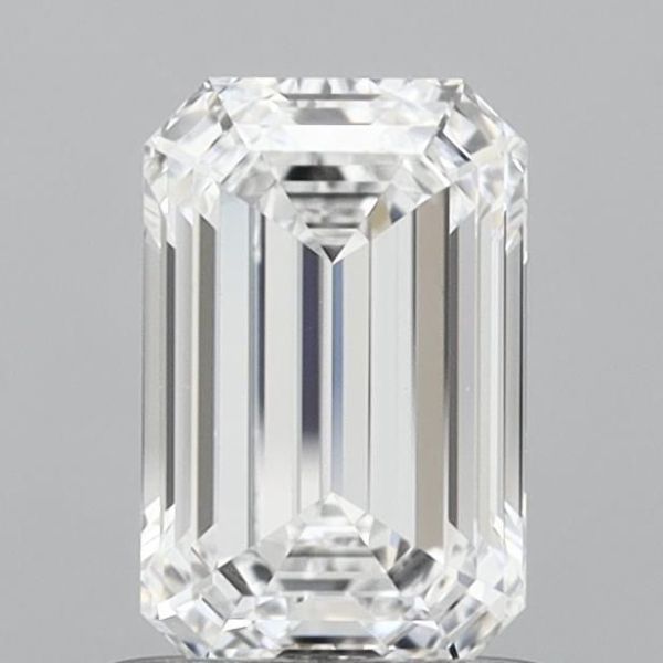 Emerald Lab-Grown Diamond image