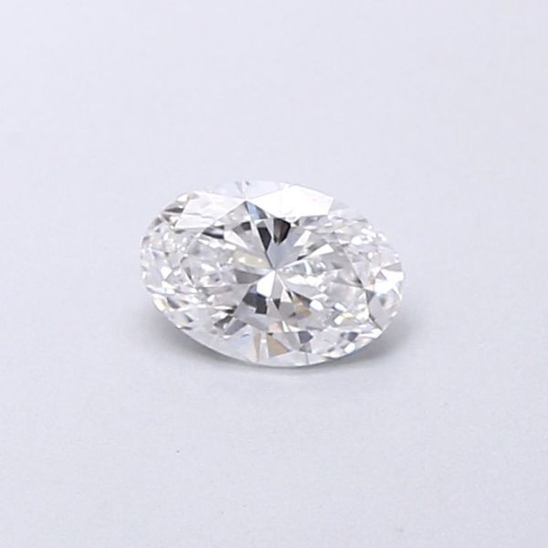 Oval Lab-Grown Diamond image