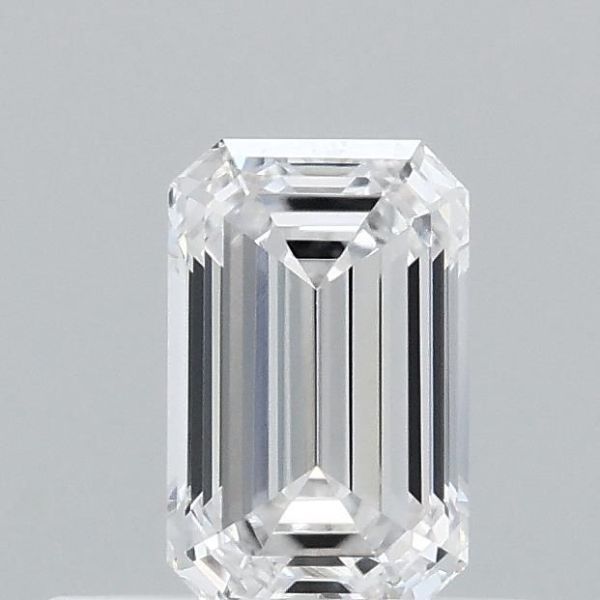 Emerald Lab-Grown Diamond image
